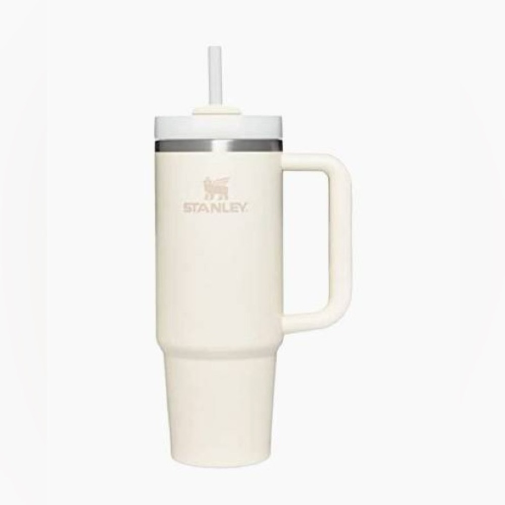 40pz Stanley Quencher Tumbler - Frost / Creamy White